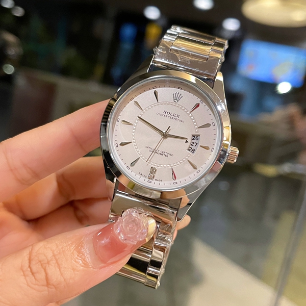 ブランド時計全体デザイン